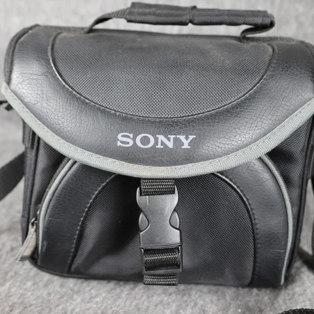 Sony LCS-X20 Black Camcorder Carry Shoulder Bag Padded Case Strap Compartments